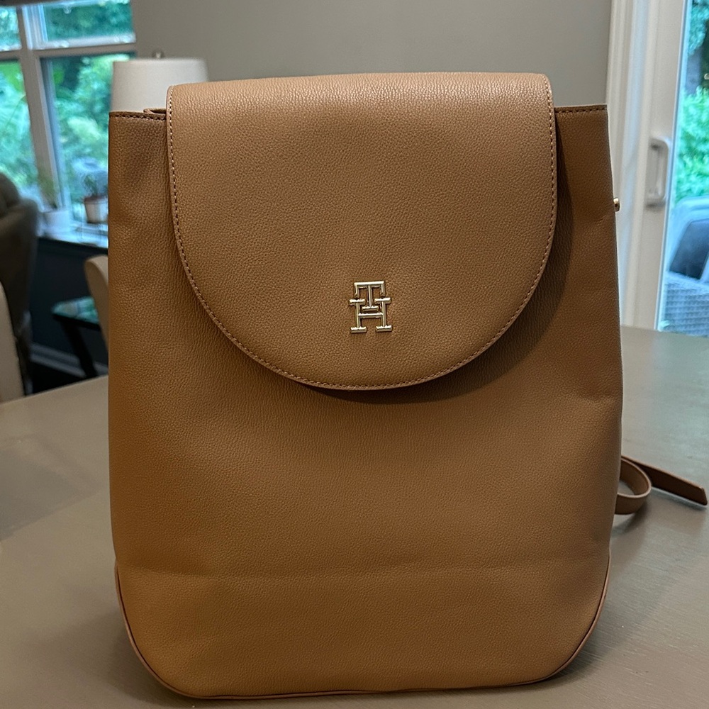 Tommy Hilfiger Classic Brown Backpack